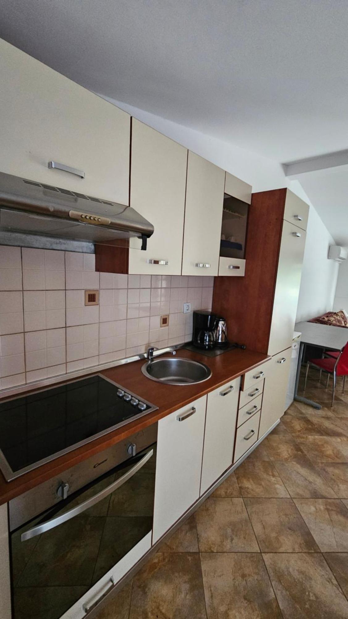 Apartments Betty Borik Rovinj Eksteriør billede